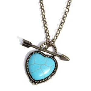 🩵🩶🩵 “ARTFUL ARROW” BRASS TURQUOISE HEART NECKLACE WITH FREE EARRINGS ~ PAPARAZZI